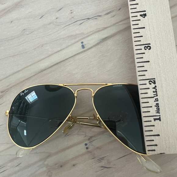 Vintage 1990’s B&L LO205 Ray Ban USA Aviator Sunglasses Gold Plate and Case - Picture 11 of 16